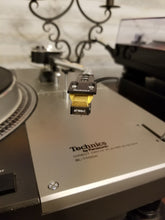 Load image into Gallery viewer, Technics SL 1100A